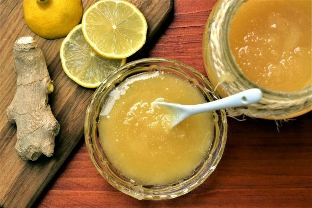 Ginger with lemon for winter 