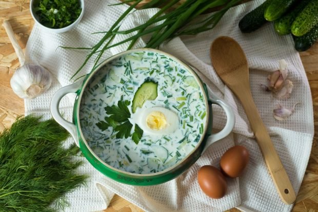 Green okroshka without meat is a simple and delicious recipe, how to cook step by step