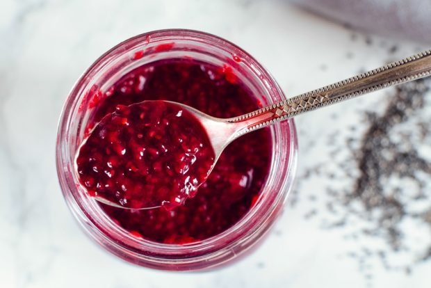 Raspberry jam is a simple and delicious recipe, how to cook step by step