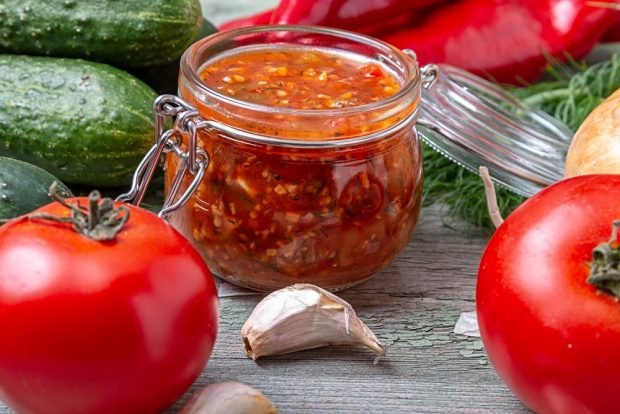 Spicy vegetable sauce for winter – a simple and delicious recipe, how to cook step by step