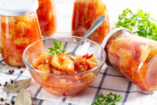 Zucchini with bell pepper for winter