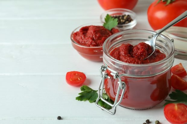 Tomato paste from tomatoes at home for the winter – a simple and delicious recipe, how to cook step by step