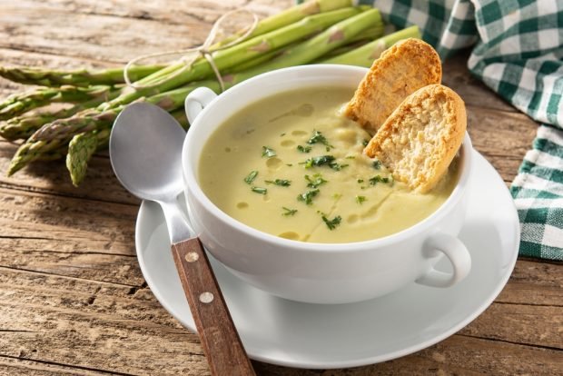 Asparagus cream soup is a simple and delicious recipe, how to cook step by step