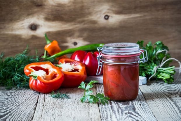 Bulgarian pepper in tomato for the winter is a simple and delicious recipe, how to cook step by step