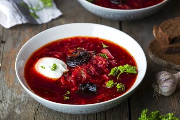 Borscht with pork and prunes is a simple and delicious recipe, how to cook step by step