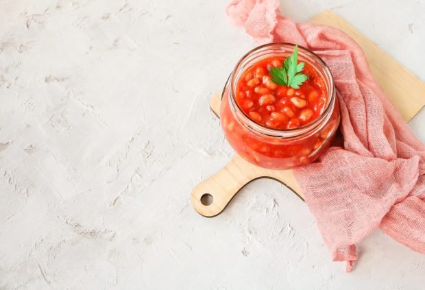 Beans in tomato for the winter is a simple and delicious recipe, how to cook step by step