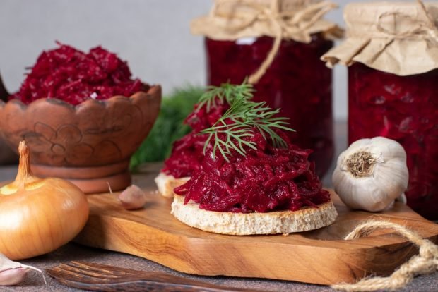 Red beet caviar with tomatoes for the winter through a meat grinder – a simple and delicious recipe, how to cook step by step