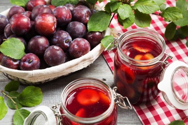 Plum and grape compote for winter – a simple and delicious recipe, how to cook step by step