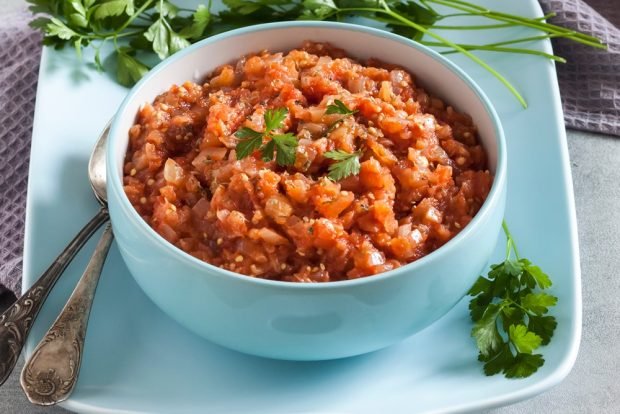 Caviar from baked eggplant for winter