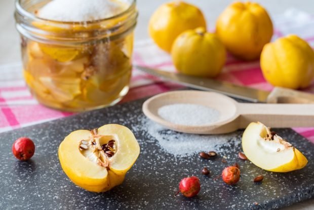 Quince in syrup for winter – a simple and delicious recipe, how to cook step by step