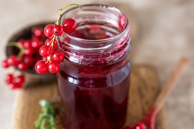 Red currant jam without gelatin – a simple and delicious recipe, how to cook step by step