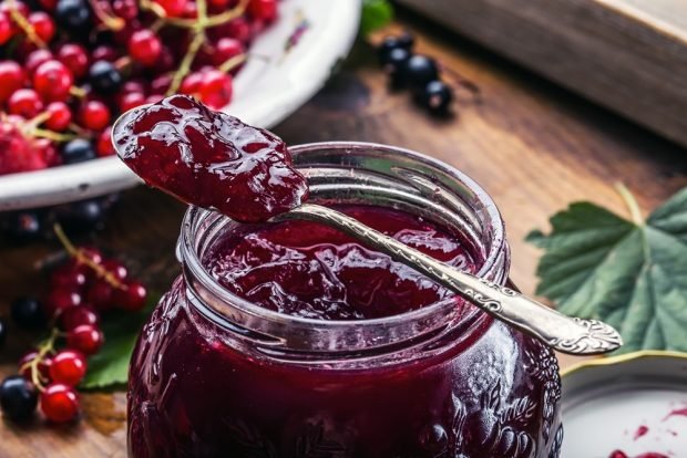 Blueberry and red currant jam – a simple and delicious recipe, how to cook step by step