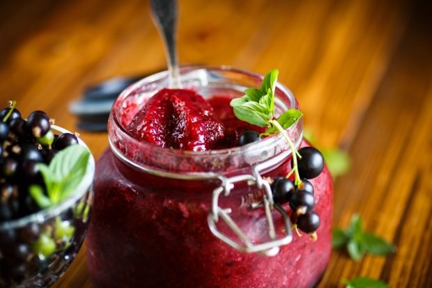 Jam from black currant and apples – a simple and delicious recipe, how to cook step by step