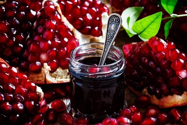 Pomegranate jam