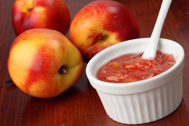 Nectarine jam – a simple and delicious recipe, how to cook step by step