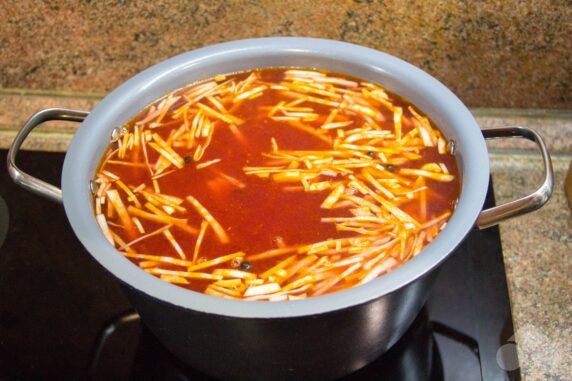 Borscht with beef: photo of recipe preparation, step 7