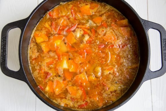 Lagman with pork, potatoes and noodles: photo of recipe preparation, step 6