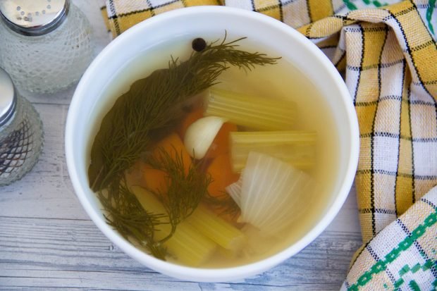 Vegetable broth with carrots and herbs – a simple and delicious recipe with photos (step by step)