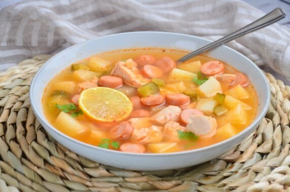 Homemade hodgepodge with chicken and sausages: photo of recipe preparation, step 9 Homemade hodgepodge with chicken and sausages: photo of recipe preparation, step 9