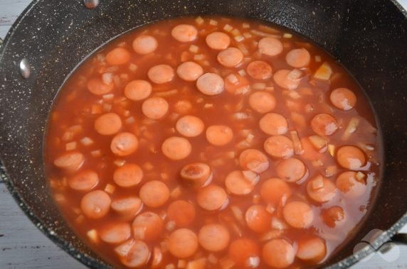 Solyanka with sausages and capers: photo of recipe preparation, step 3 Solyanka with sausages and capers: photo of recipe preparation, step 3