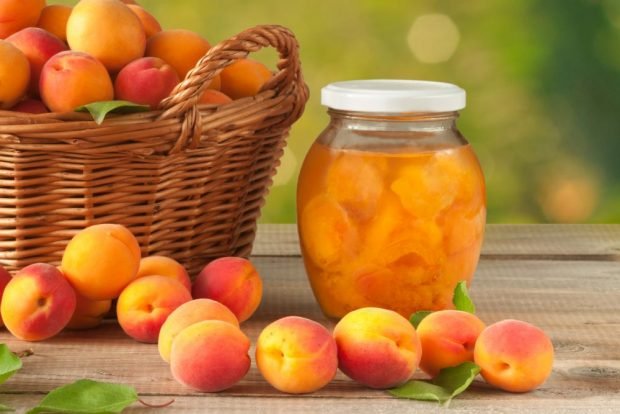 Thick apricot jam from halves is a simple and delicious recipe, how to cook step by step