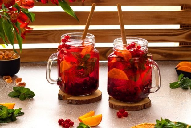 Red currant compote with orange and mint for winter – a simple and delicious recipe, how to cook step by step