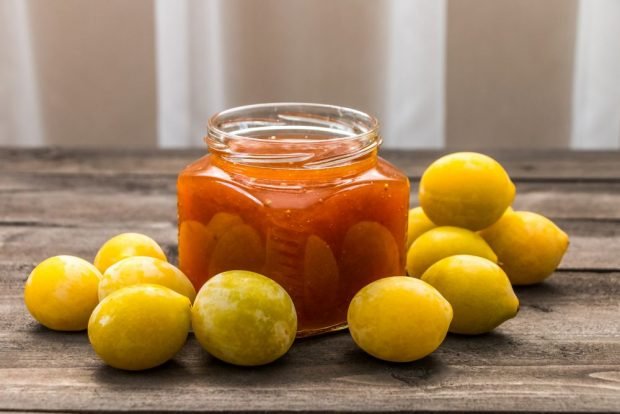 Yellow plum seedless jam – a simple and delicious recipe, how to cook step by step