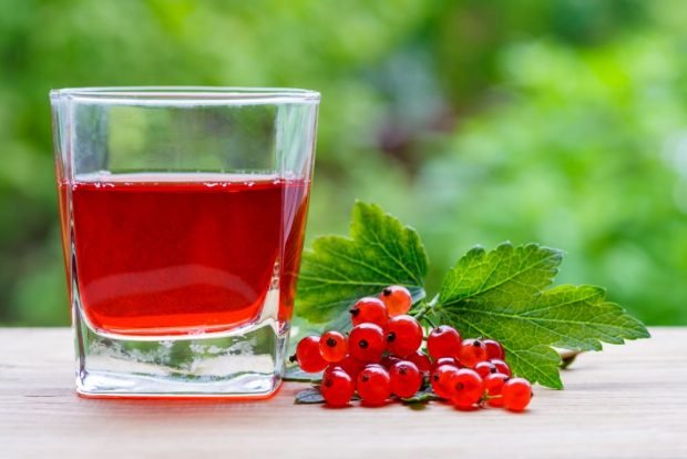 Red currant juice in a juicer for the winter – a simple and delicious recipe, how to cook step by step