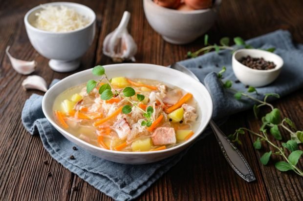 Polish cabbage soup with pork, bacon and vegetables – a simple and delicious recipe, how to cook step by step