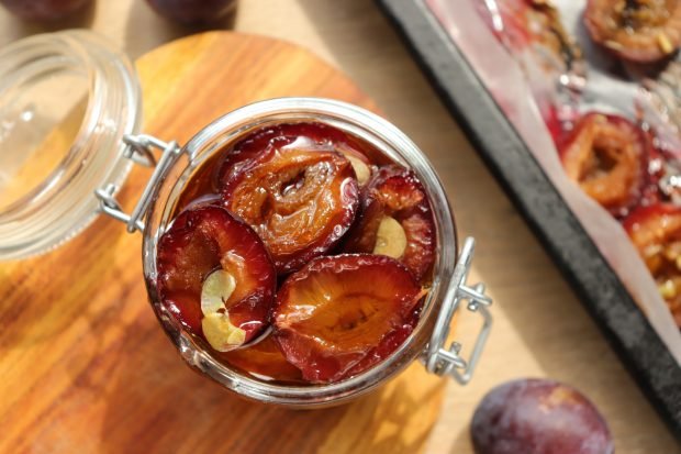 Dried plums in the oven for the winter – a simple and delicious recipe, how to cook step by step