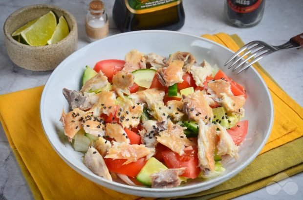 Salad with smoked mackerel and vegetables – a simple and delicious recipe with photos (step by step)